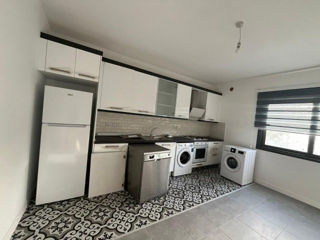 THREE BEDROOM FURNISHED APARTMENTS IN A COMPLEX WITH POOL