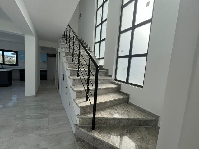 THREE BEDROOM VİLLA