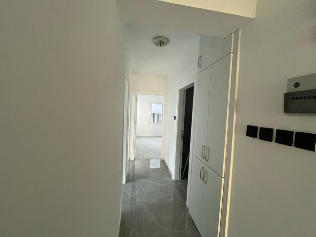 GİRNE MERKEZDE SATILIK 3+1 DAİRE