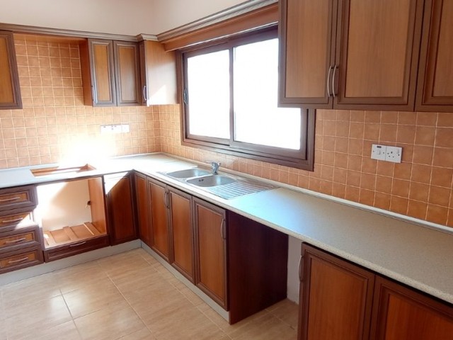 275 m² Deniz Manzaralı 3+1 Penthouse