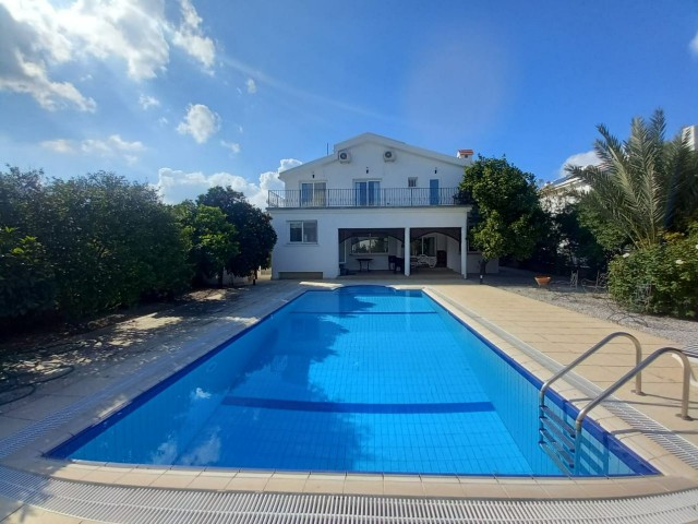 4 BEDROOM LUXURY VILLA WITH POOL - 0533 820 2055