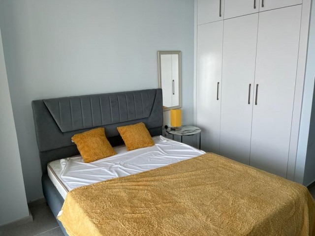 MÖBLIERTES STUDIO-APARTMENT £70.000