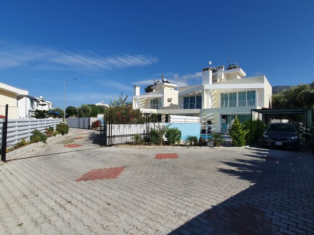 Satılık Villa-Alsancak, Girne