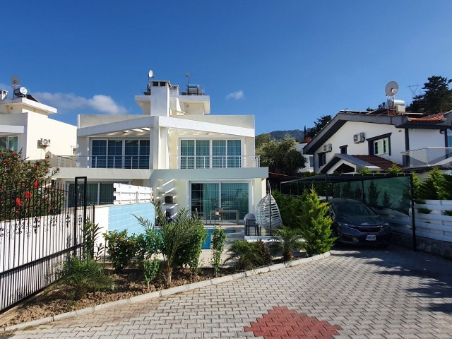 Villa For Sale in Alsancak, Kyrenia