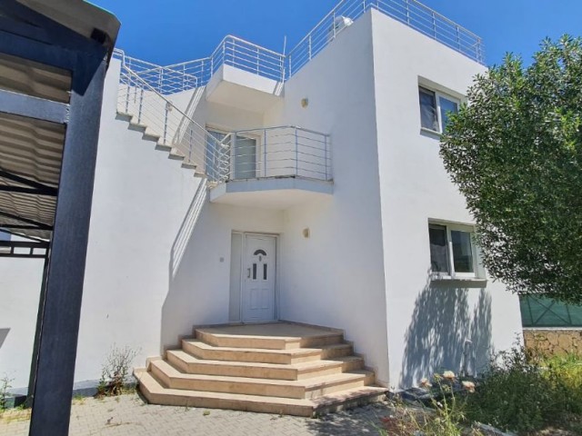 3+2 Villa for Rent in Alsancak