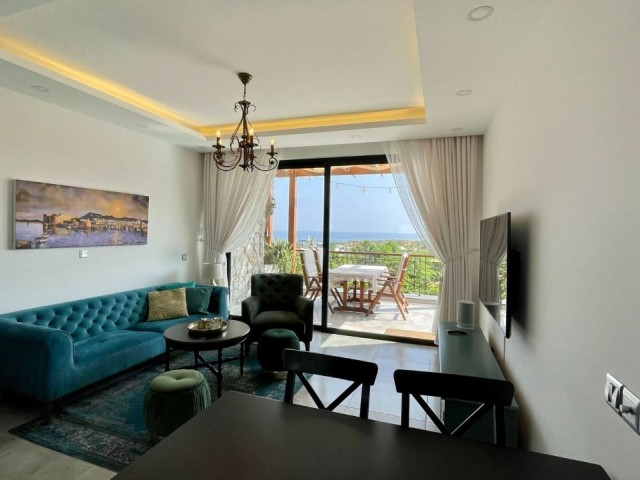 Penthouse mit zwei Schlafzimmern und Dachterrasse in Maldives Homes