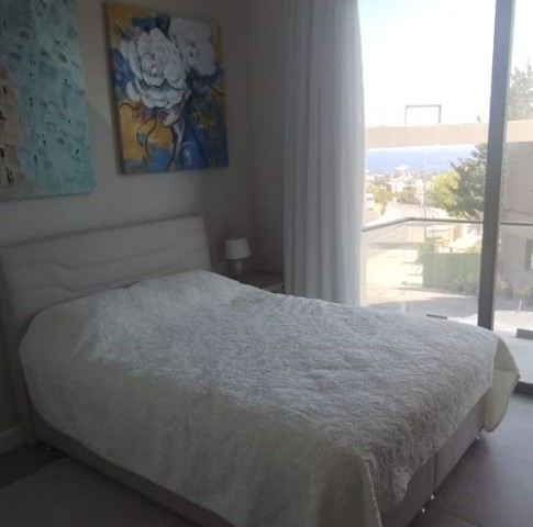 4+1 Luxus-Maisonette-Wohnung zur Miete in Bellapais, Kyrenia