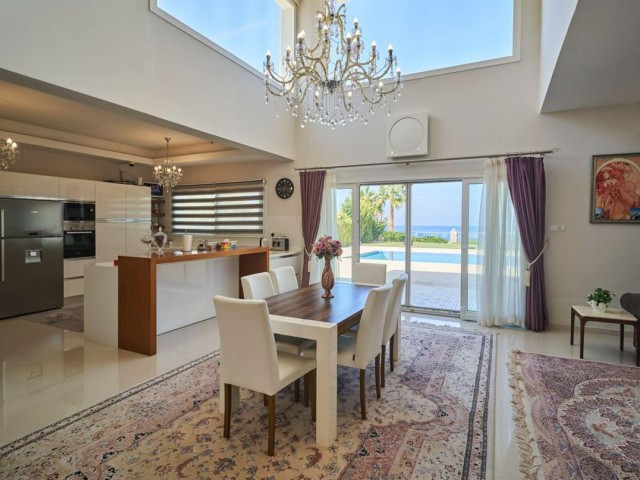 MAGNIFICIENT SEA VIEW !!! FOUR BEDROOM  LUXURY VILLA WITH PRIVATE POOL