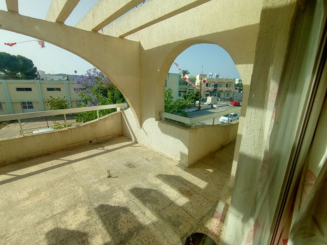 RENOVATION PROJECT, BUILDING FOR SALE, FOUR SHOPS, PENTHOUSE, ROOFTOP TERRACE, MEHMETCIK, NORTH CYPRUS (TURKISH TITLE)