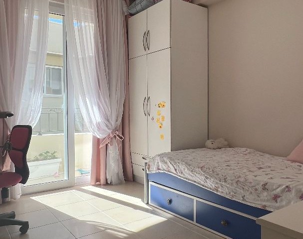 PENTHOUSE MIT 3 SCHLAFZIMMERN ZUM VERKAUF IN ALSANCAK