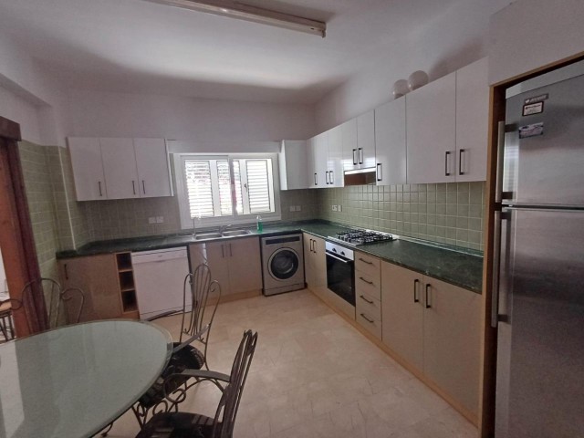 3+1 Möblierte Villa zu vermieten in Doğanköy, Kyrenia