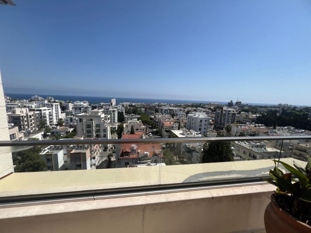 Penthouse Zu verkaufen in Girne Merkez, Kyrenia