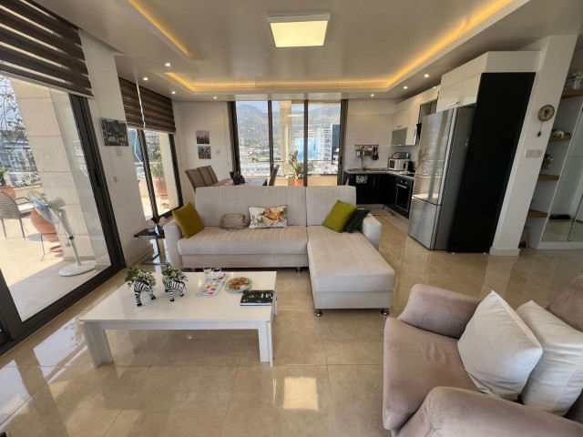 Penthouse Zu verkaufen in Girne Merkez, Kyrenia