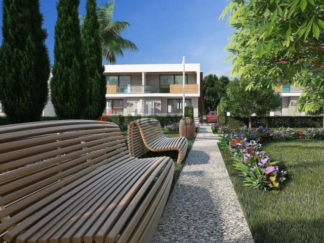 Kuzey Kıbrıs Yeni Boğaziçi`nde Geniş Balkonlu 188 m² Villa