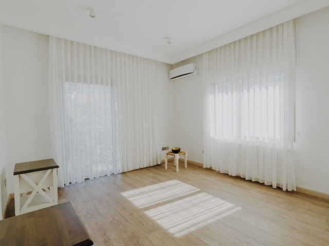 Ödüllü Milos Park Homes Projesi'nde Çok Özel 3+1 Penthouse