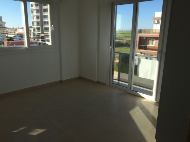 Flat For Sale in Long Beach, Iskele