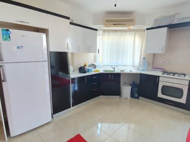 A spacious 2-bedroom apartment with a Turkish cob in the Karakol district. ** 