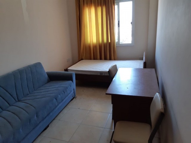 Flat To Rent in Mağusa Merkez, Famagusta