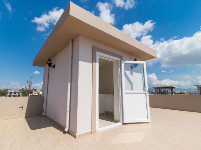 Detached house with sea view