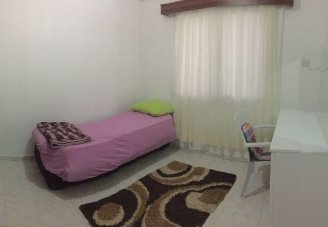 2 Bedroom apartment for sale in Emu campus. THE DETACHED COB !! ** 