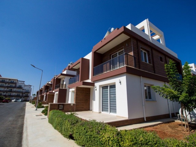 Furnished semi-detached villa for rent in ROYAL SUN site