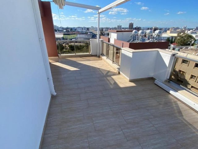 NEW !! Penthouse with large terrace right in the center ** 