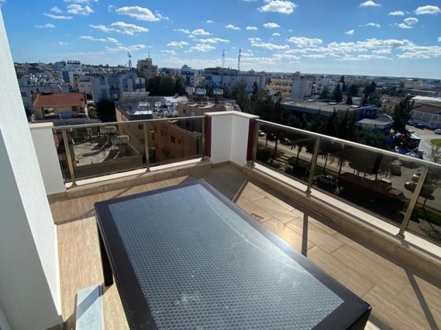 NEW !! Penthouse with large terrace right in the center ** 