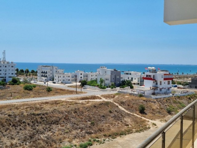 1+1 Wohnung ohne Zinsen-große Terrasse und Wohnbereich ** 