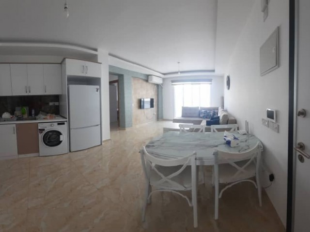 Zentral de Türkische kokanli, neu möbliert-2 + 1 Wohnung ** 