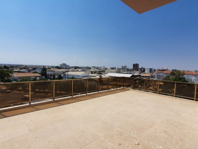 Flat To Rent in Mağusa Merkez, Famagusta