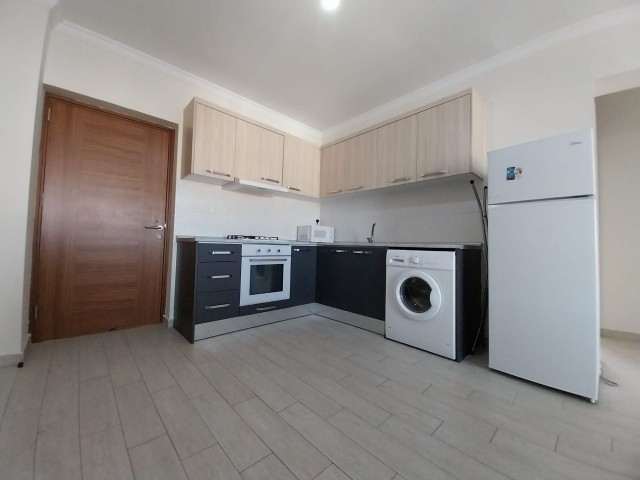 2+1 Wohnung zur Miete in Famagusta Zentrum