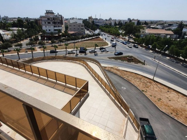 BÜRO ZU VERMIETEN! Im Herzen von Famagusta, mit großer Terrasse