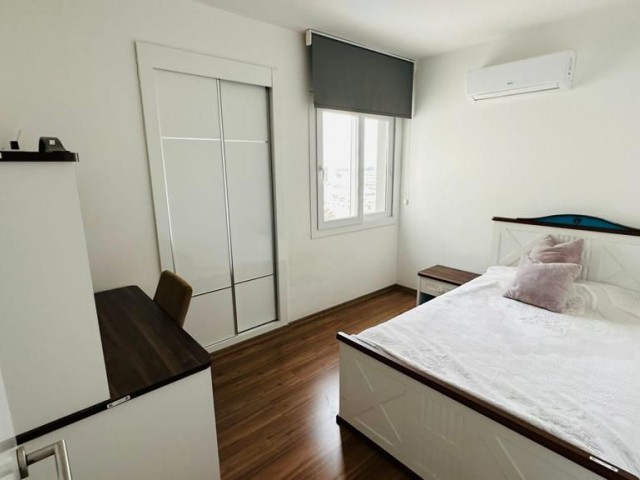 Gazimağusa Merkezde Golden Residence'ta Satılık 2+1 Daire