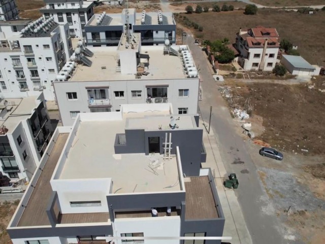 2+1 Penthouse zum Verkauf in der Region Famagusta Canakkale