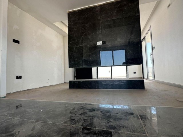 2+1 Penthouse For Sale In Famagusta Canakkale Region