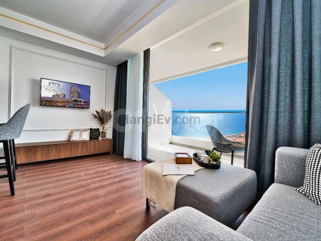 Convenient 1+0 Flat with 'Panaromic Sea View' in Grand Sapphire F1 Block