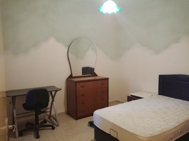 Flat To Rent in Girne Merkez, Kyrenia