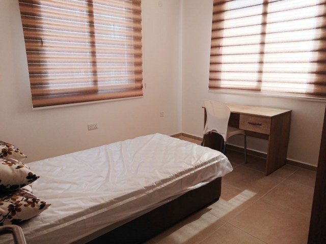 Flat To Rent in Karaoğlanoğlu, Kyrenia