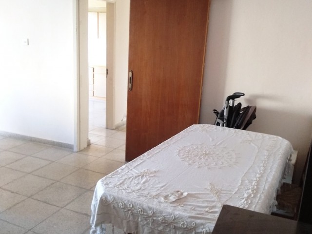 Flat For Sale in Türk Mahallesi, Kyrenia