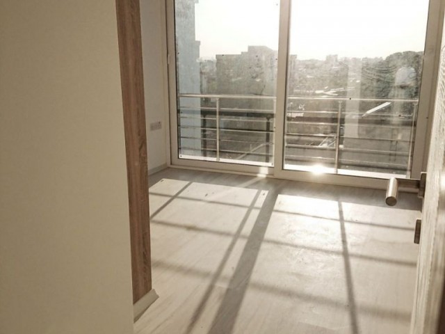 Flat For Sale in Küçük Kaymaklı, Nicosia