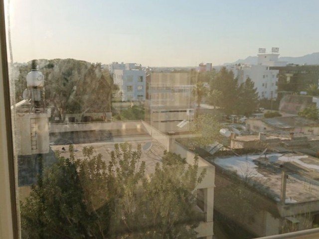 Flat For Sale in Küçük Kaymaklı, Nicosia