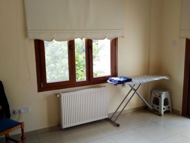 Bungalow For Sale in Karşıyaka, Kyrenia