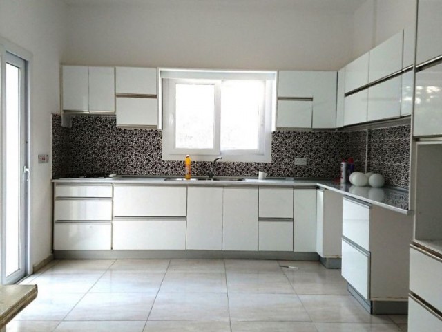 Villa For Sale in Edremit, Kyrenia