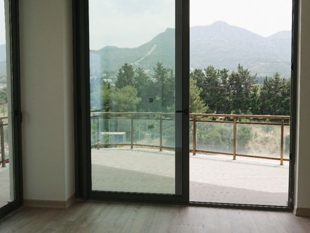 Flat For Sale in Girne Merkez, Kyrenia