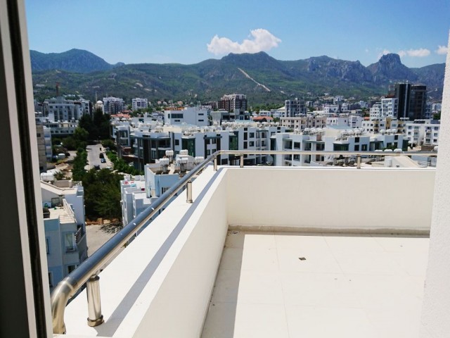 Penthouse Mieten in Girne Merkez, Kyrenia