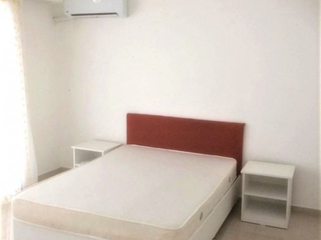 Girne Merkez'de Çarşıya ve Servislere Yürüme Mesafesi Asansörlü Yeni 2+1 Daire Kiralık