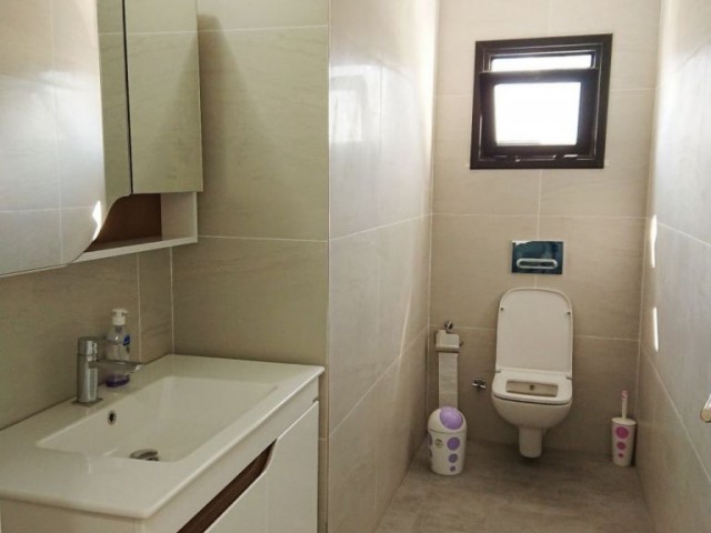 Flat To Rent in Türk Mahallesi, Kyrenia