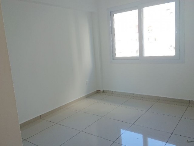 Flat To Rent in Girne Merkez, Kyrenia