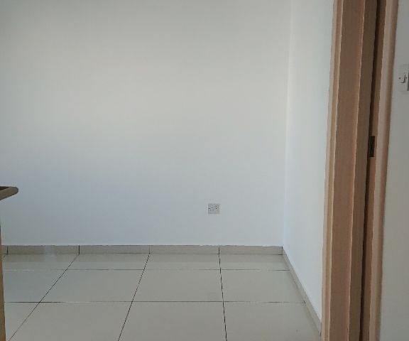 Flat To Rent in Girne Merkez, Kyrenia