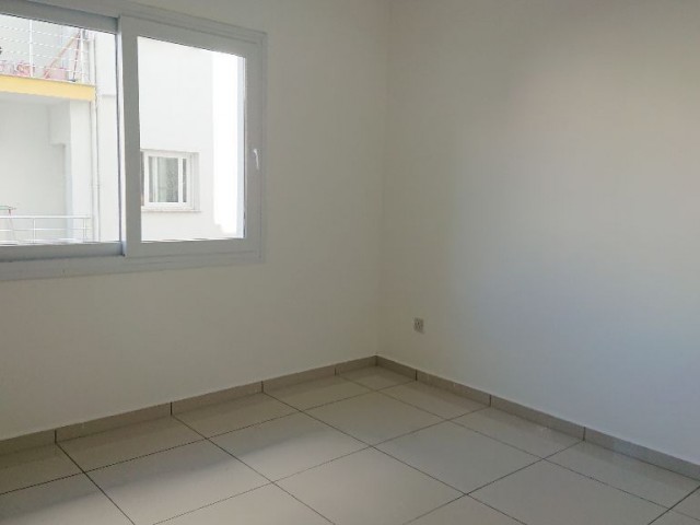 Flat To Rent in Girne Merkez, Kyrenia